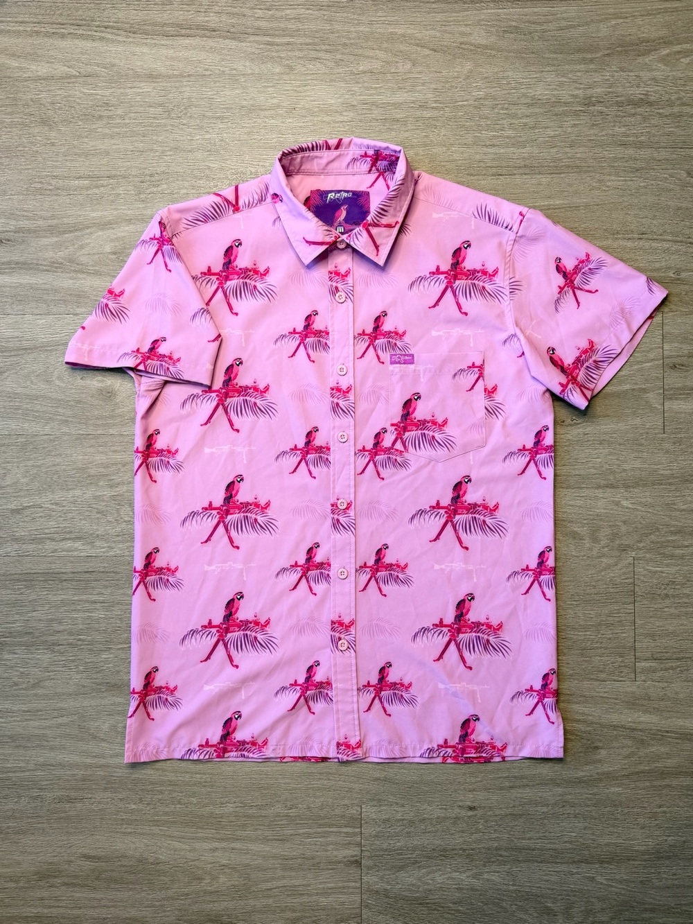 Retro Rifle Saws & Macaws Button Up - Picture 1 of 7